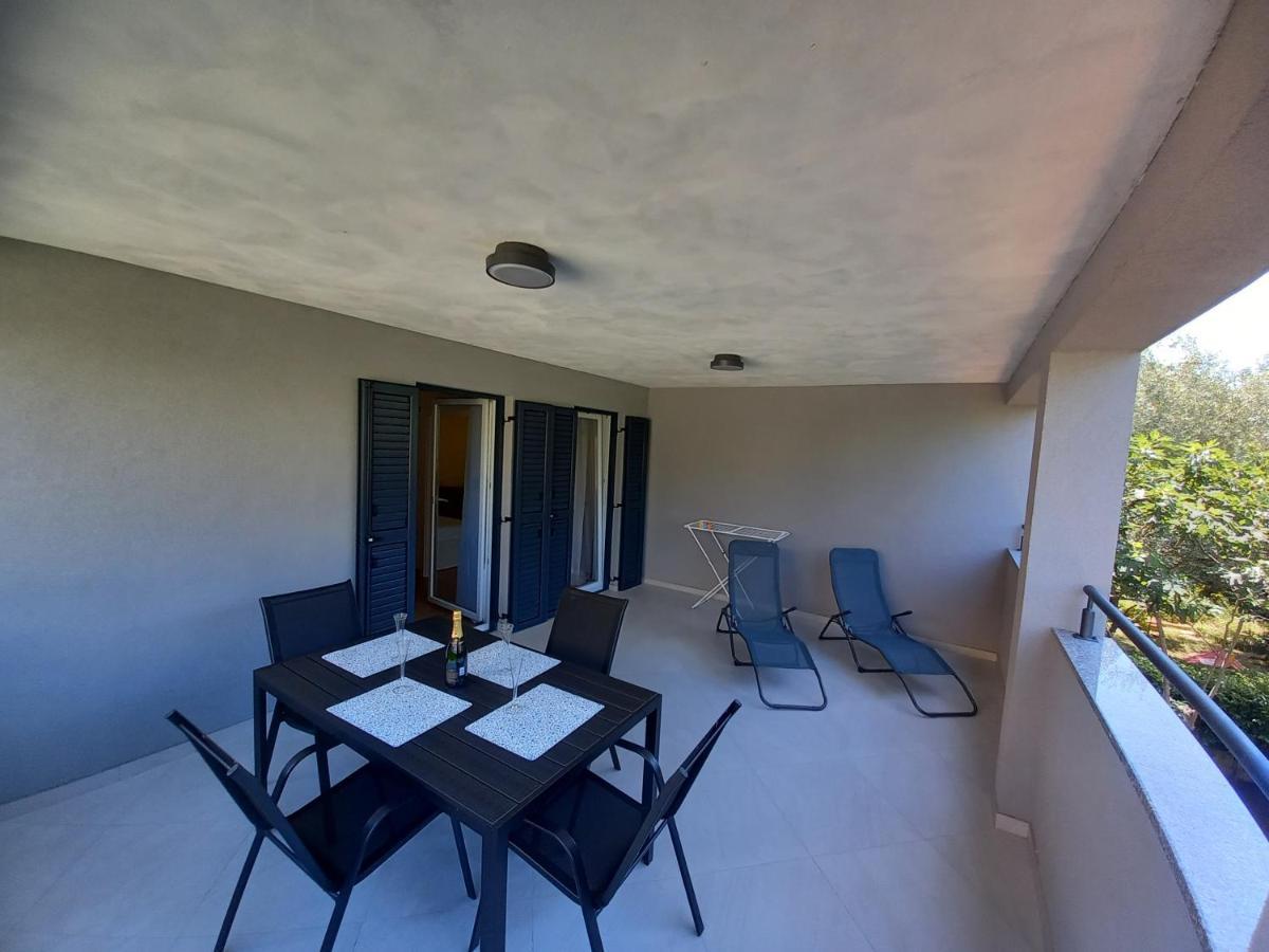 Apartments Dasara Rovinj Bagian luar foto